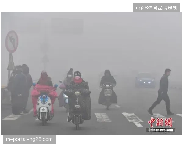 维尼修斯的高速突击在高原环境下将遭遇极限测试，其无氧冲刺后的恢复速度是未知数